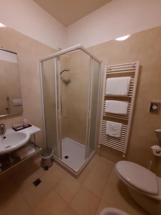 Hotel Rossi Domagnano Екстер'єр фото